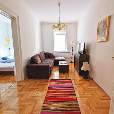 Apartamento Centrum *